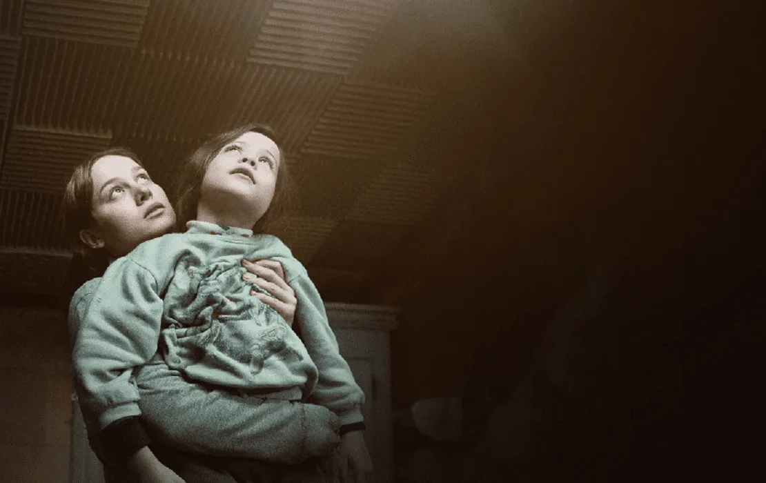 Комната (2015)