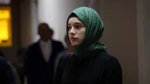 Описание 16 серии сериала «Красные бутоны»